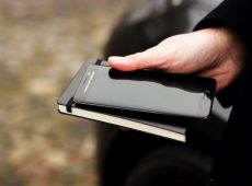 Huawei sa Porše dizajnom najavljen za 16.10.2017.