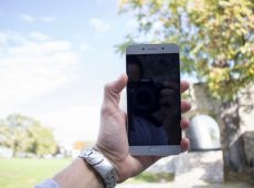 Tesla SmartPhone 9.1 review – Najjača Tesla