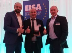 U Berlinu uručena nagrada EISA Best Buy Smartphone za NOA N10