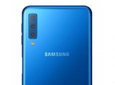 Novi Samsung sa trostrukom kamerom je stigao! Upoznajte Galaxy A7 (2018)!