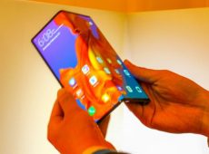 Huawei najavio svoj savitljivi telefon – Huawei Mate X