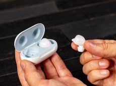 Stiglo i prvo ažuriranje za Galaxy Buds slušalice