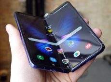 Samsung odložio Galaxy Fold na neodređeno vrijeme